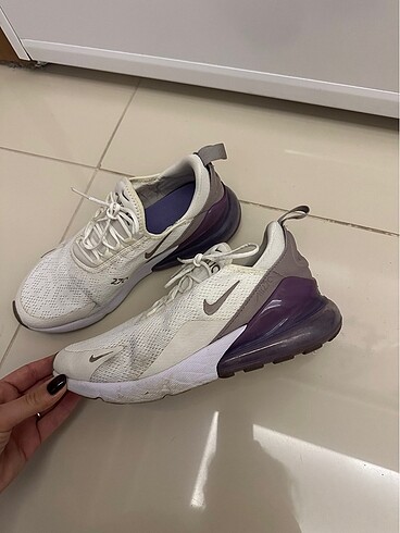 41 Beden Nike 270 spor ayakkabı