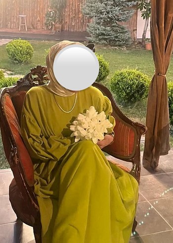 Diğer Yeşil tonlarında müslin kumaş, tesettür, iç belli etmez.