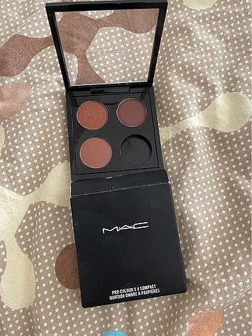 Mac far paleti