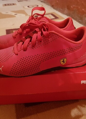 Puma Puma Ferrari Drift Cat 5 Red/Kırmızı 37 numara