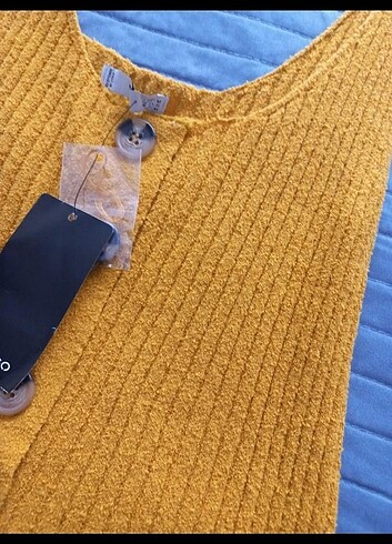 m Beden Mango askılı bluz