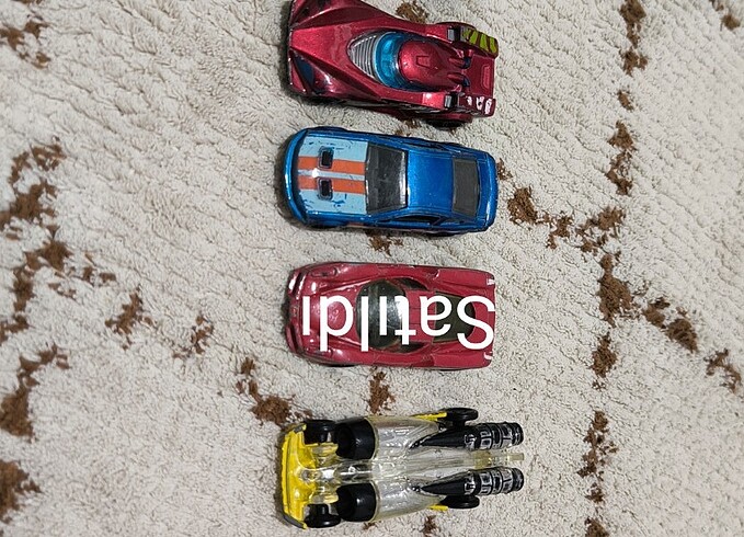  Hot wheels araba
