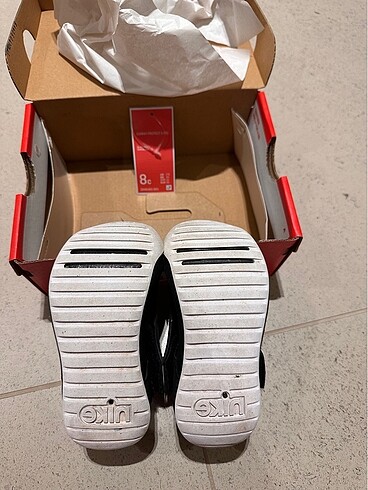 25 Beden Nike 25 numara sandalet