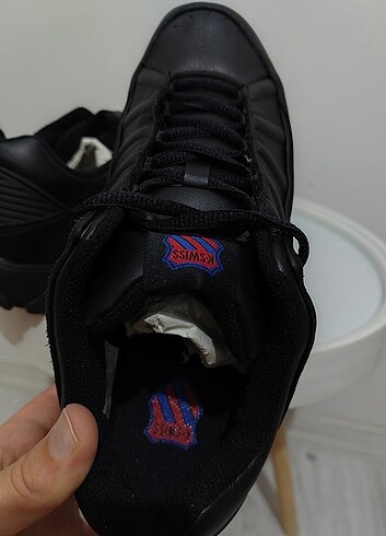 Adidas K Swiss, hakiki deri, İsviçre markası, hiç giyilmedi