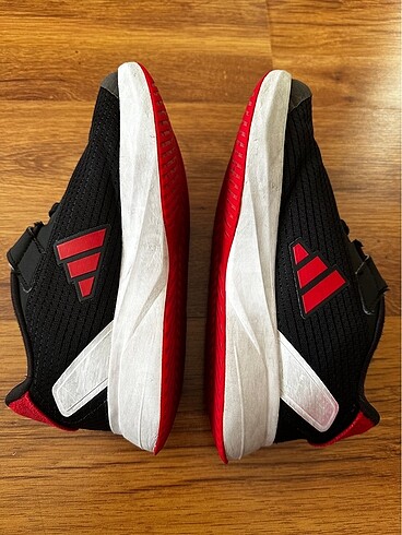 35 Beden siyah Renk Adidas Çocuk Spor Ayakkabı