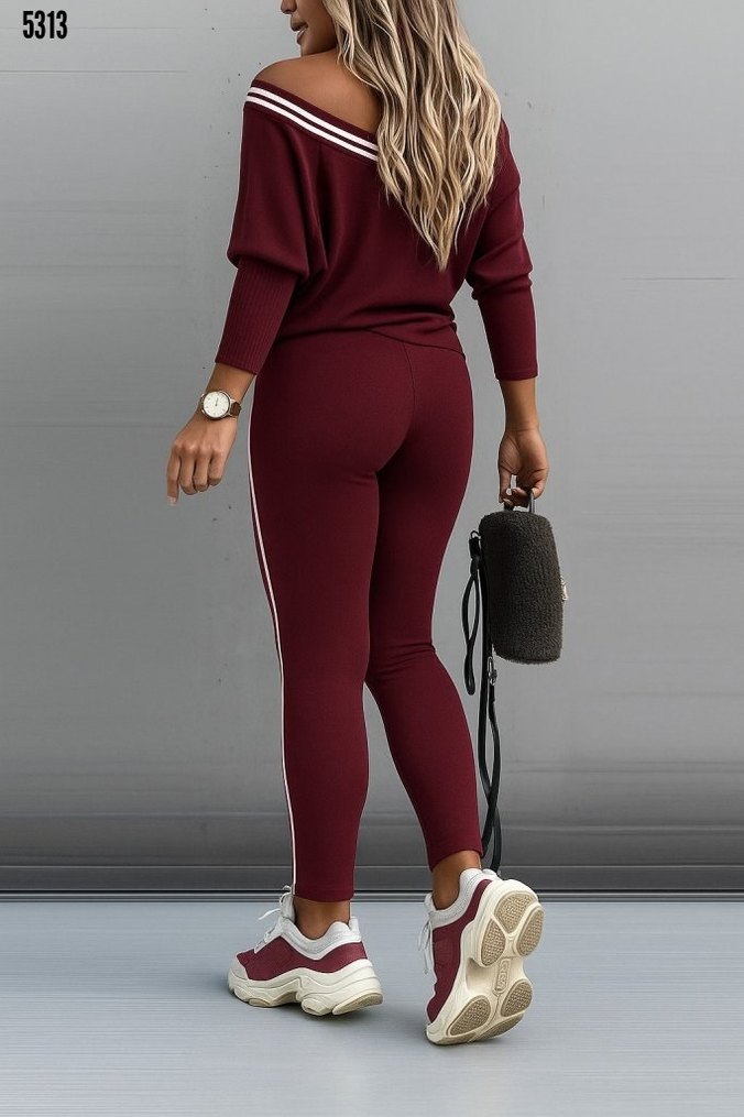 Bordo V Yaka Çizgili Kadın Eşofman Takımı - Görsel 3