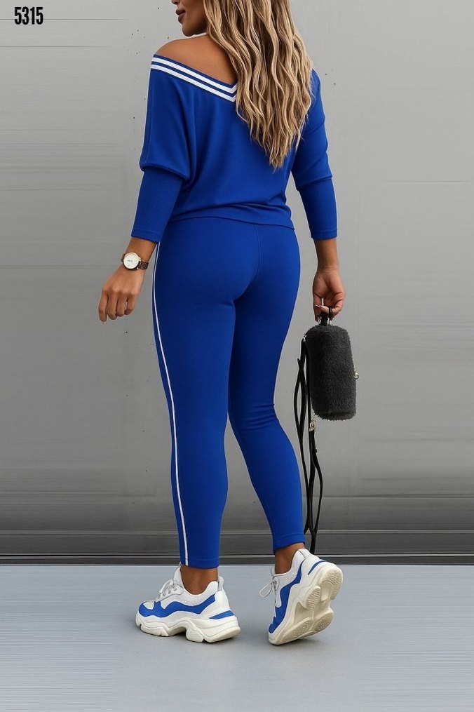 Çizgili V Yaka Mavi Kadın Eşofman Takımı - Görsel 2