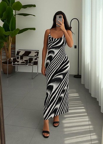 Zebra Desenli Uzun Askılı Elbise ( indirimli ürün son fiyat )