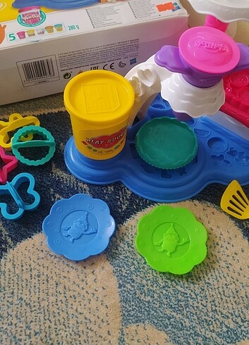 Play-Doh Play-doh tatlı partisi oyun hamur seti