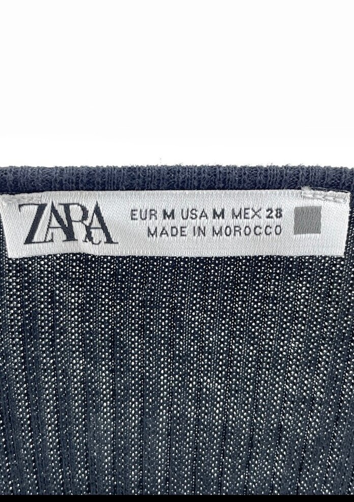 Siyah V Yaka Kemerli Kadın Bluz - Görsel 2