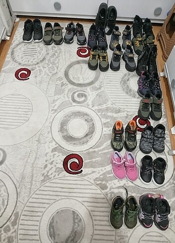 16 Beden çeşitli Renk TOPLU AYAKKABI İLANI