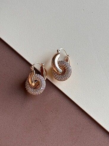 Diğer Taşlı oval Küpe