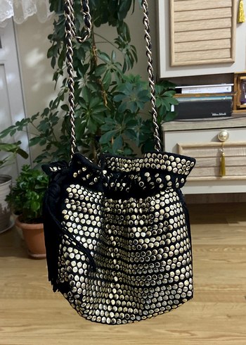 Metal düğmeli çanta - Görsel 4