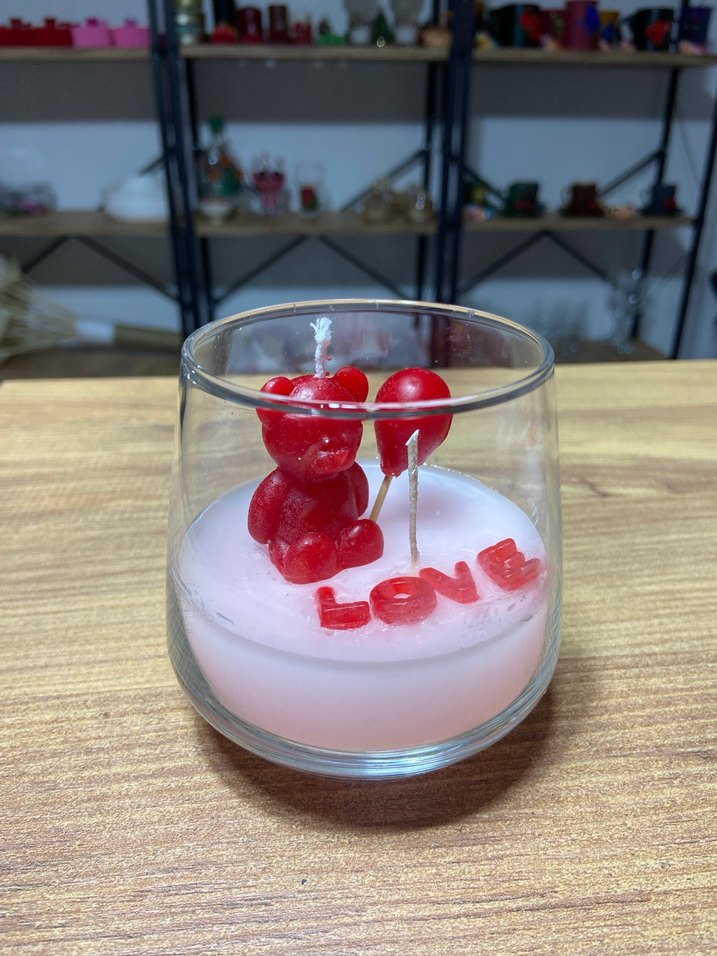 Renkli Ayıcık ve LOVE Yazılı Mum - Görsel 2