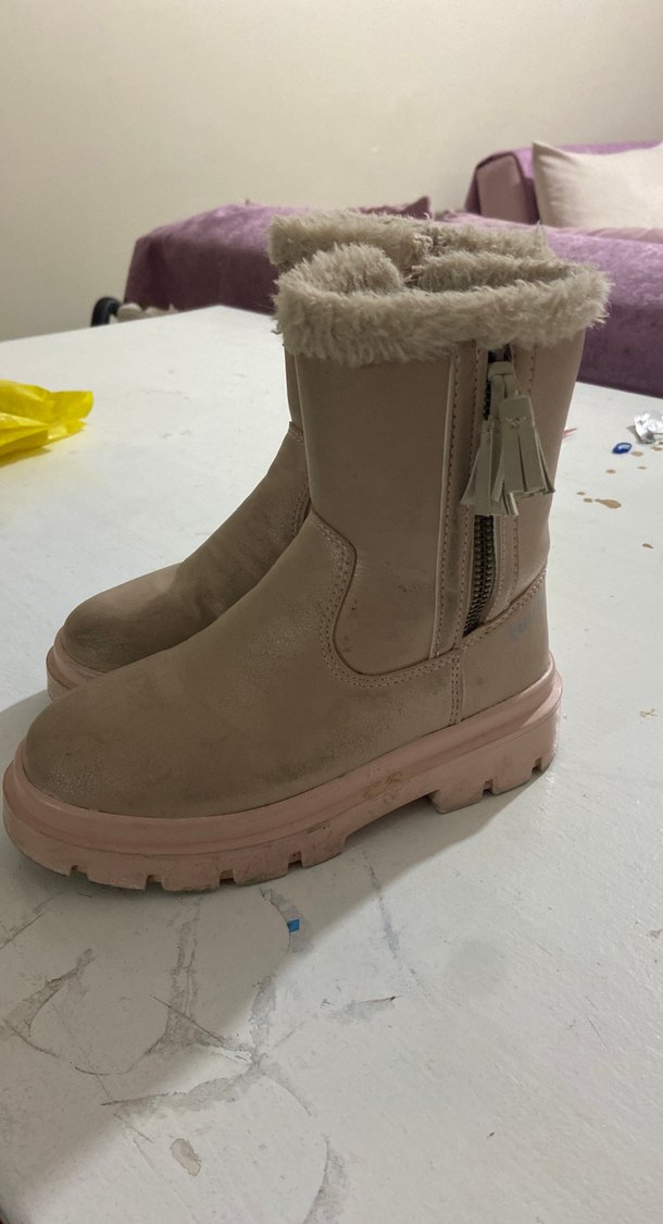 Kız Çocuk Bej Kürk Detaylı Bot - Görsel 3