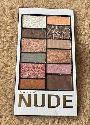 Nude Bayan Far Paleti