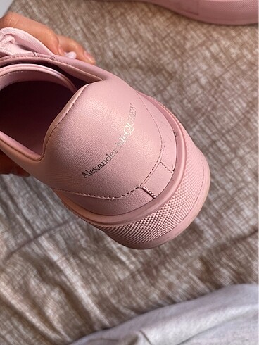 37 Beden pembe Renk alexander mcqueen