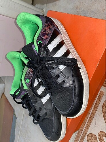 adidas unisex varial low özel seri spor ayakkabı