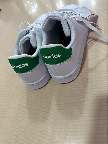 38 Beden Adidas Unisex Ayakkabı