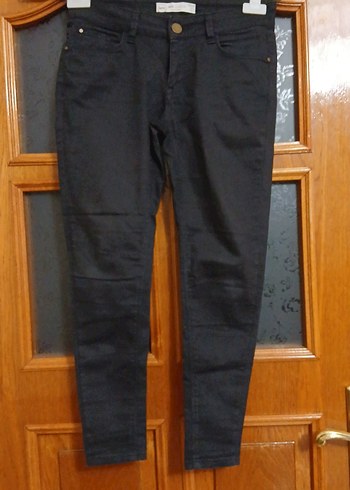 Batik Sik Ve Rahat Siyah Denim Jean