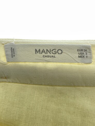 34 Beden çeşitli Renk Mango Mini Şort %70 İndirimli.