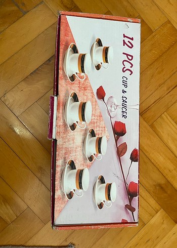 12 Parça Beyaz Fincan ve Tabak Seti