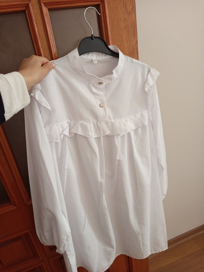 Beyaz Fırfırlı Rahat Kesim Kadın Gömlek - Görsel 2