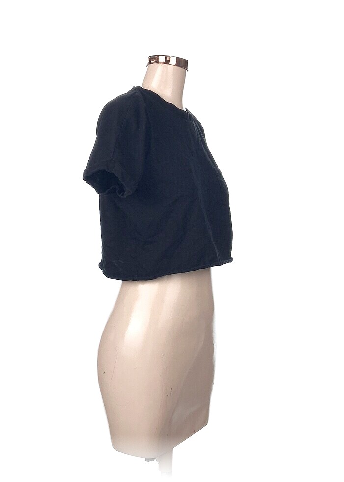 LC Waikiki T-shirt %70 İndirimli. - Görsel 2