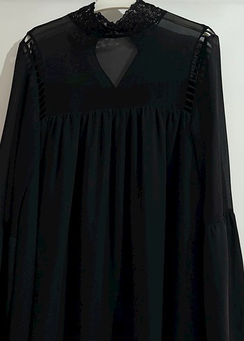 Siyah Uzun V Yakalı Gotik Elbisesi - Görsel 2