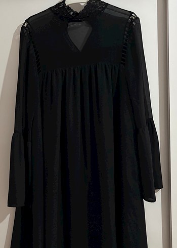 Siyah Uzun V Yakalı Gotik Elbisesi - Görsel 5