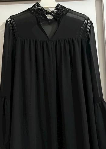 Siyah Uzun V Yakalı Gotik Elbisesi - Görsel 3