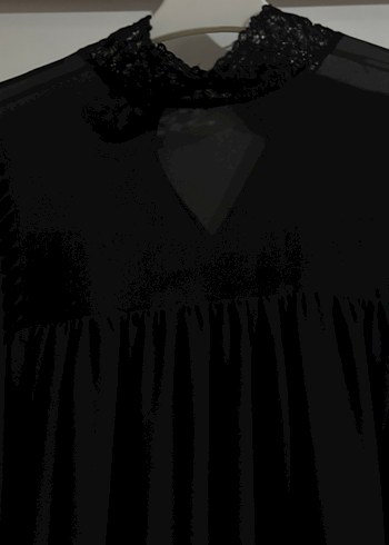 Siyah Uzun V Yakalı Gotik Elbisesi - Görsel 4