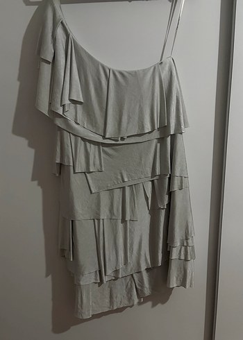 Forever New Gri Asimetrik Volanlı Mini Elbise - Görsel 2