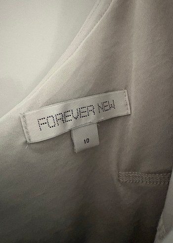 Forever New Gri Asimetrik Volanlı Mini Elbise - Görsel 3