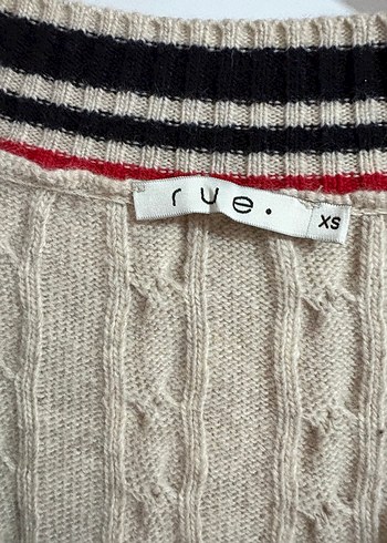 Nakışlı V Yaka Örgü Süveter - Görsel 6