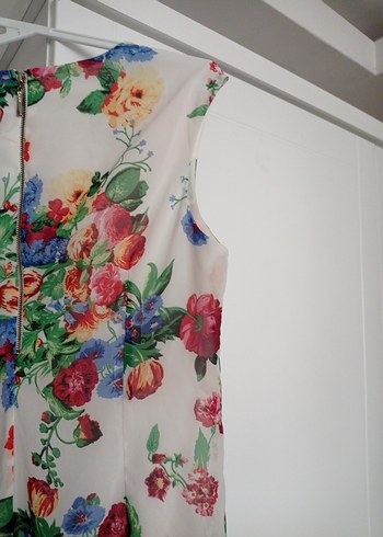 çiçekli elbise - Görsel 5