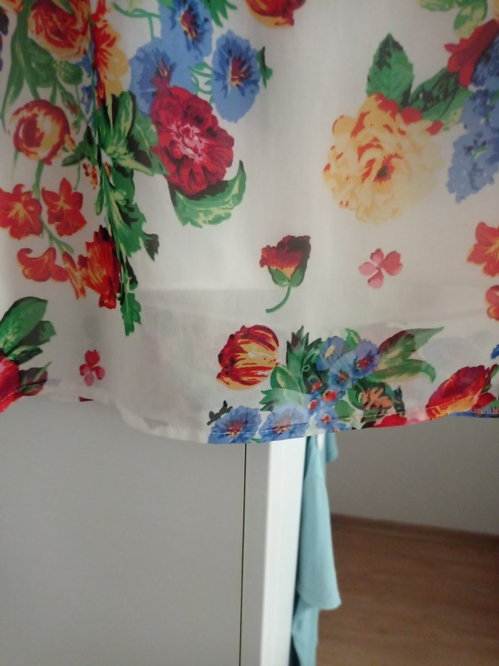 çiçekli elbise - Görsel 2