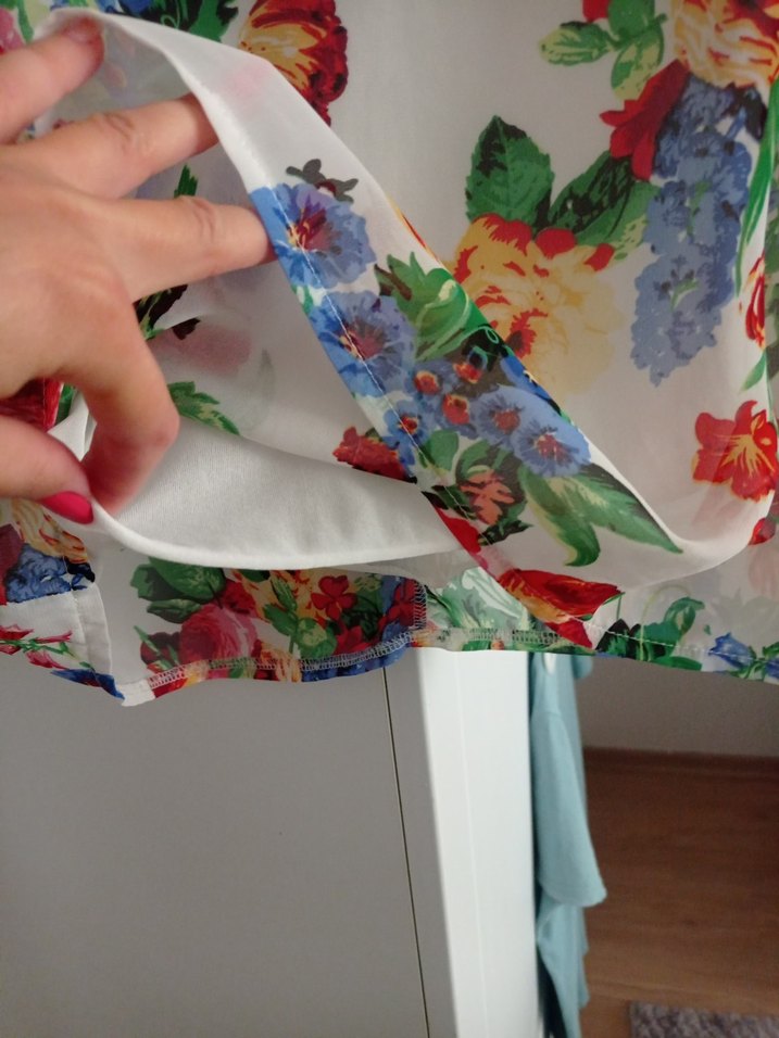 çiçekli elbise - Görsel 3