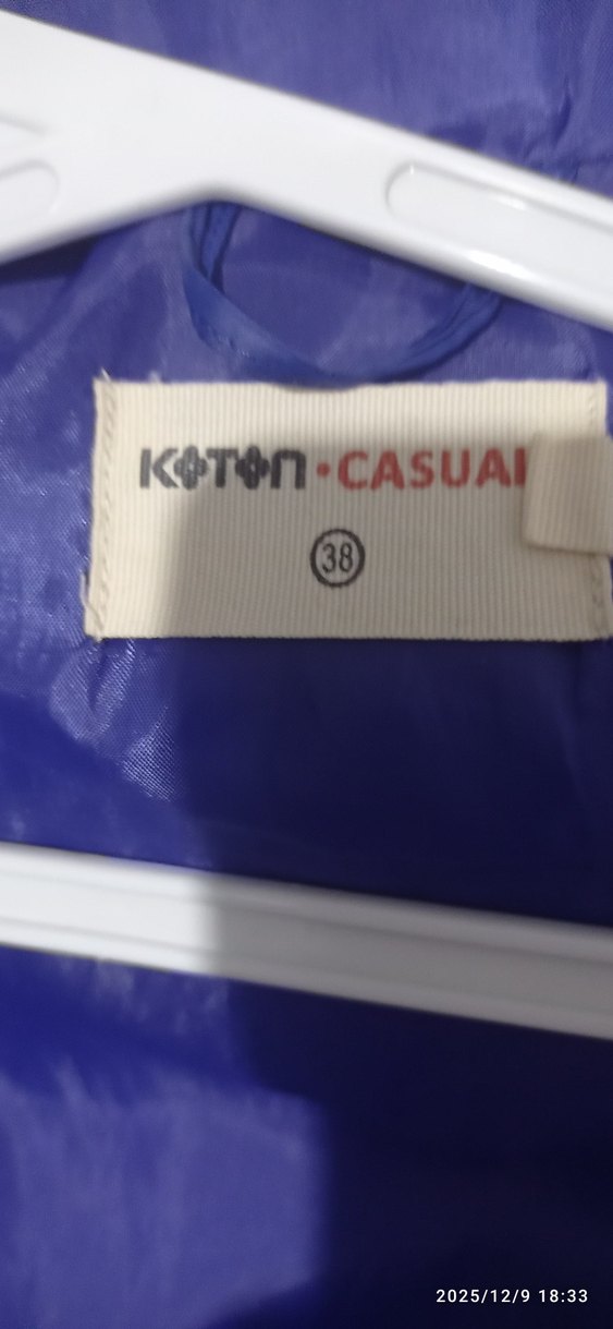 Mavi Kadın Kapitone Kışlık Mont - Görsel 3