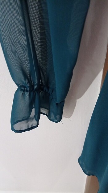 Zümrüt yeşili tül elbise - Görsel 6