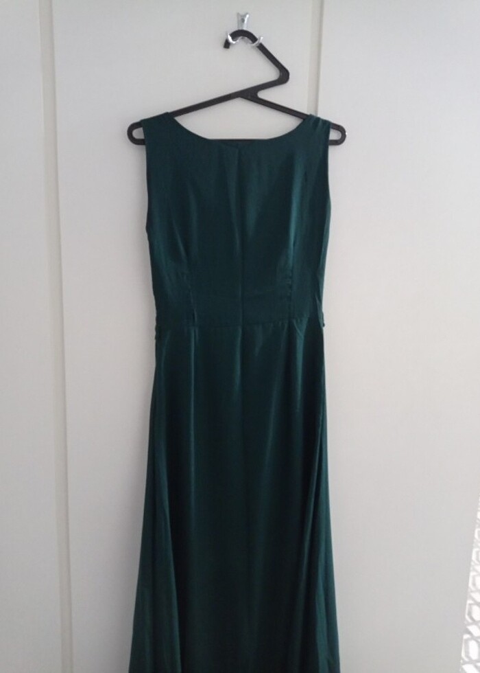 Rahat ve şık abiye - Görsel 3