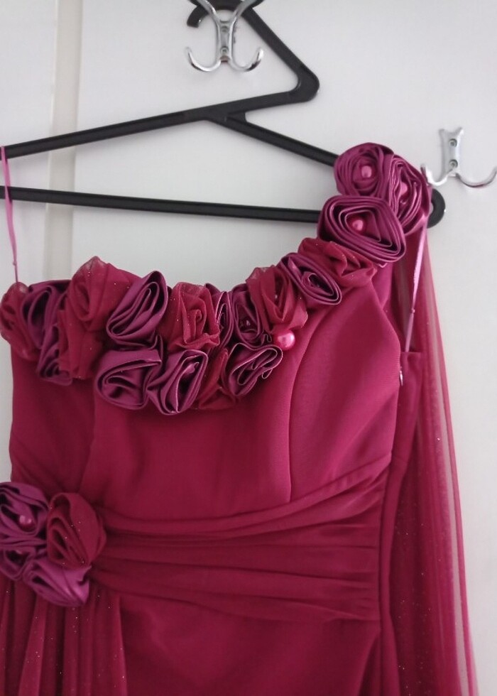 Tek omuz tül detaylı abiye - Görsel 4