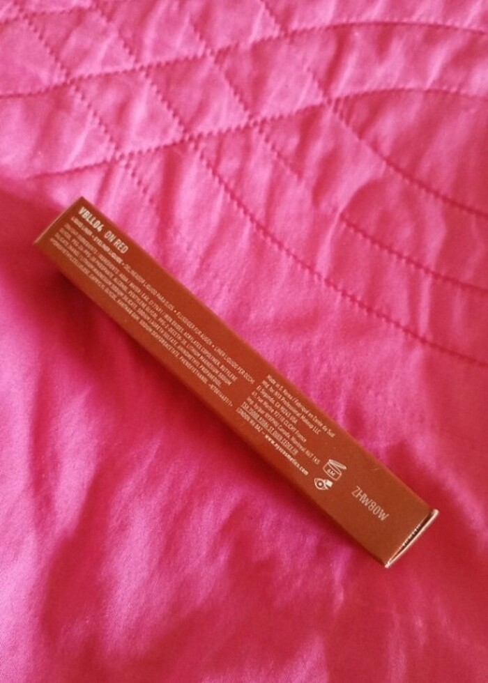 Nyx Professional Makeup  Vivid Brights eyeliner - Görsel 3