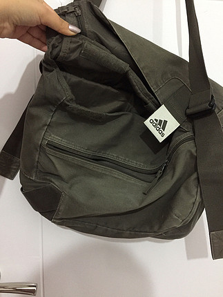 Adidas Haki-asker yeşili çanta