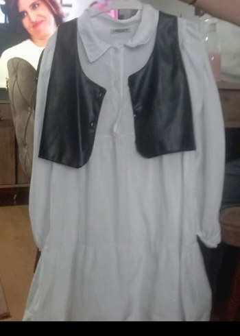 Beyaz Volanlı Mini Deri Detaylı Elbise - Görsel 2