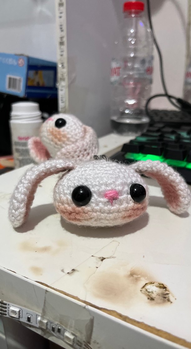 Pastel Beyaz El Yapımı Peluş Oyuncak - Görsel 4