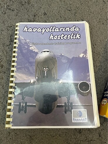 Havayollarında hosteslik