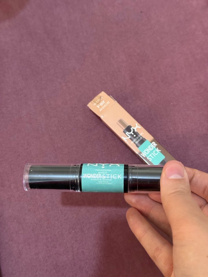 Turkuaz NYX Wonder Stick Kapatıcı ve Aydınlatıcı - Görsel 3