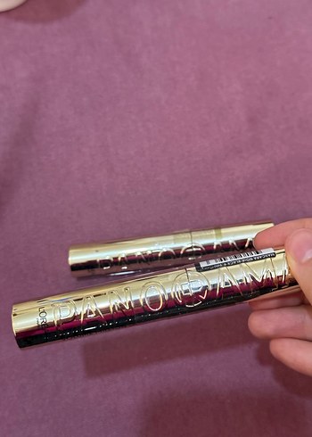 Parıltılı Altın Maskara - Görsel 2