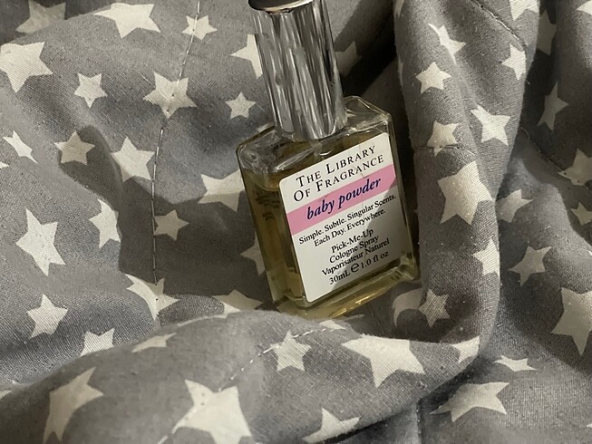  Beden The library of fragrance BABY POWDER